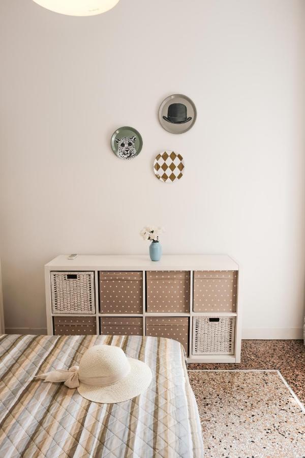 Family Apartment Near Vatican Museum Рим Экстерьер фото