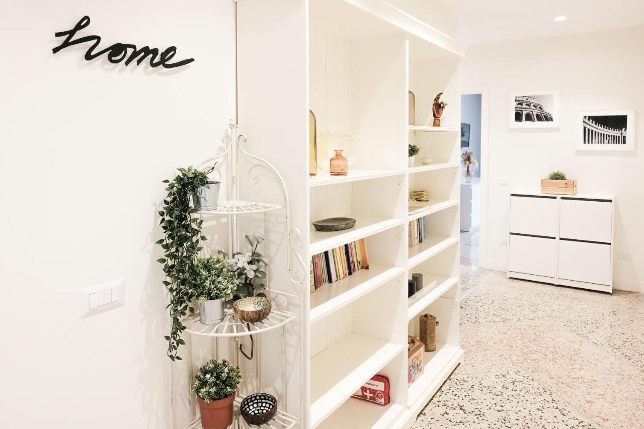 Family Apartment Near Vatican Museum Рим Экстерьер фото
