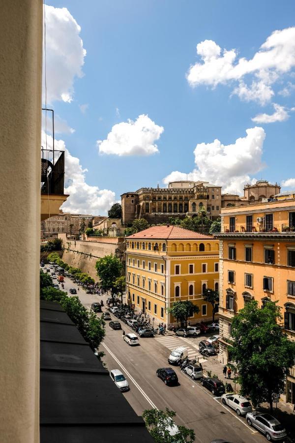 Family Apartment Near Vatican Museum Рим Экстерьер фото